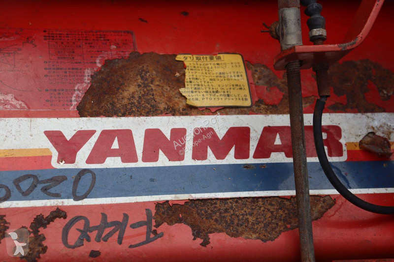 جرار زراعي Yanmar F14D