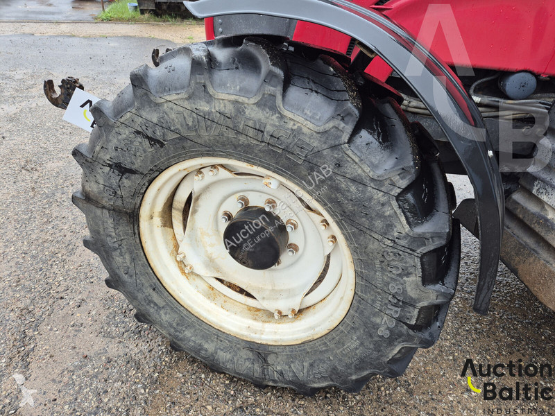 جرار زراعي Valtra N141H