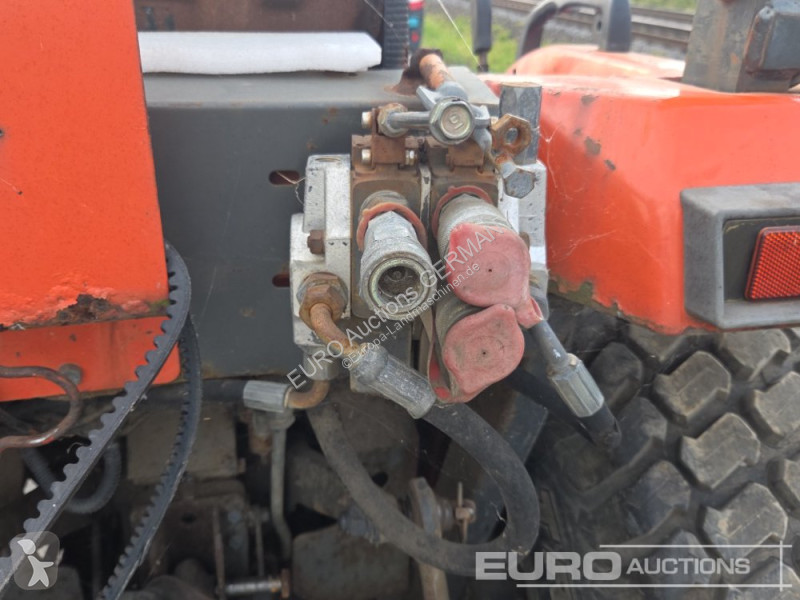 Tractor Kubota ST30