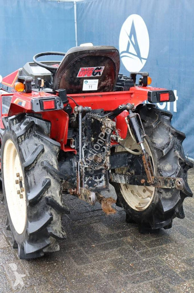 Сільськогосподарський трактор Yanmar FX175
