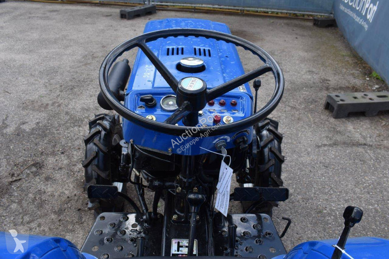 Сільськогосподарський трактор Iseki TX1510F