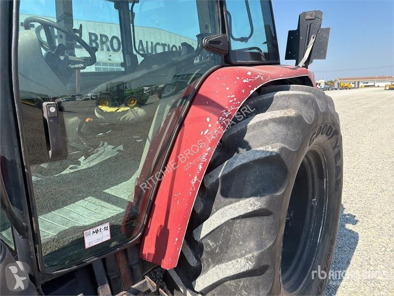 Сільськогосподарський трактор Case 105 JXU 4WD...