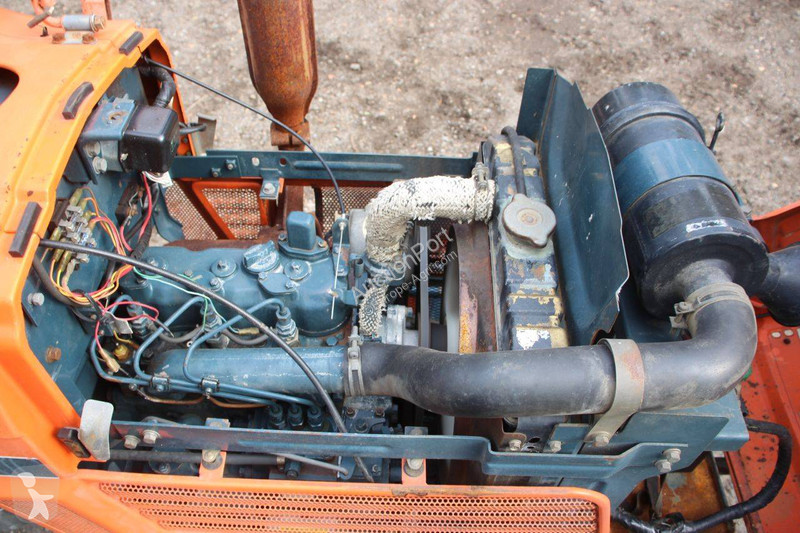 Сільськогосподарський трактор Kubota L2601