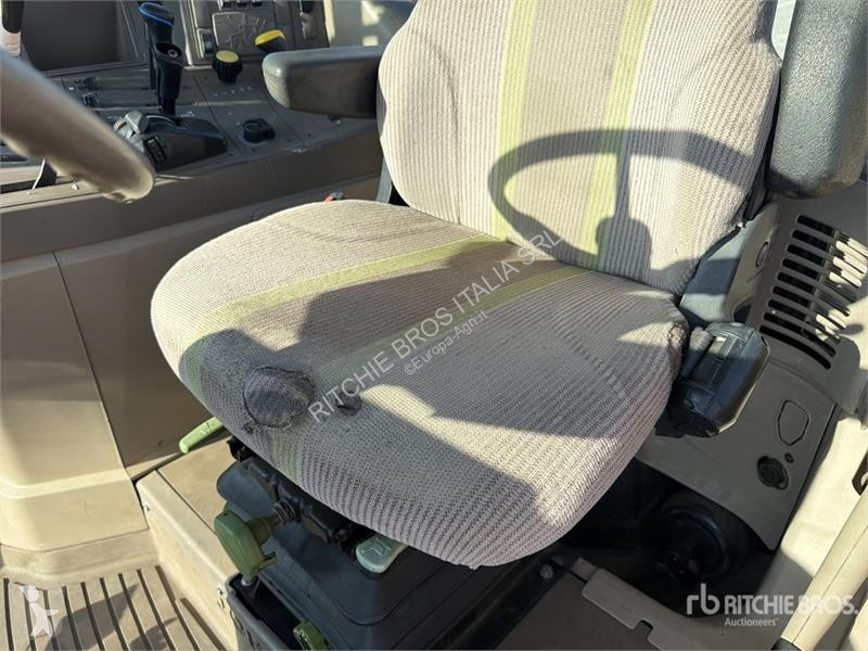 Tractor John Deere 6630 4WD Tractor