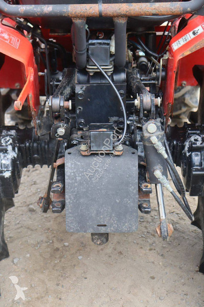 Mitsubishi MT15F tractor