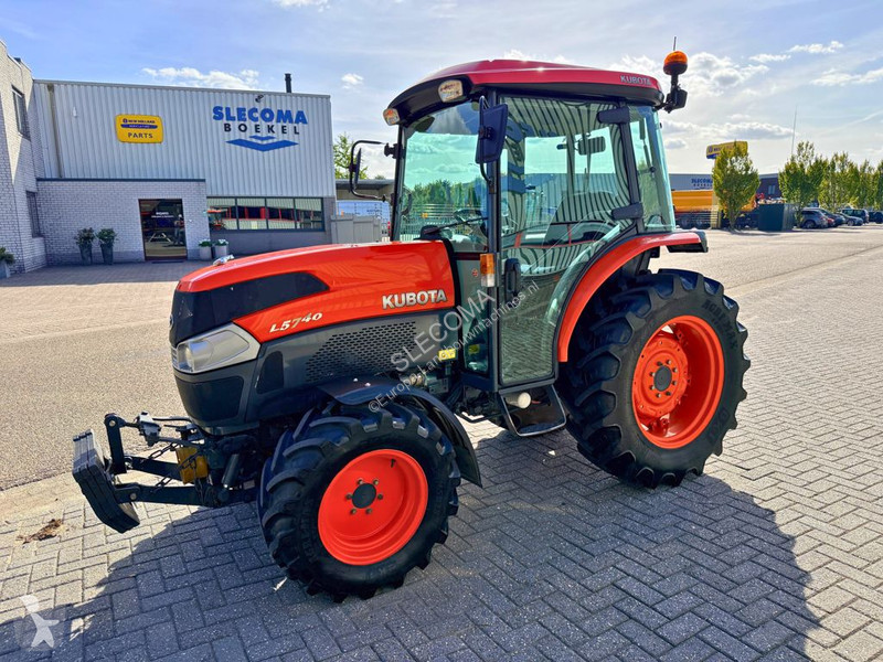 Tractor agrícola Kubota L5740 HSTC 4WD Cab