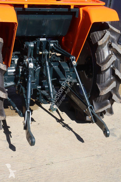 Tractor agrícola Kubota B1902DT