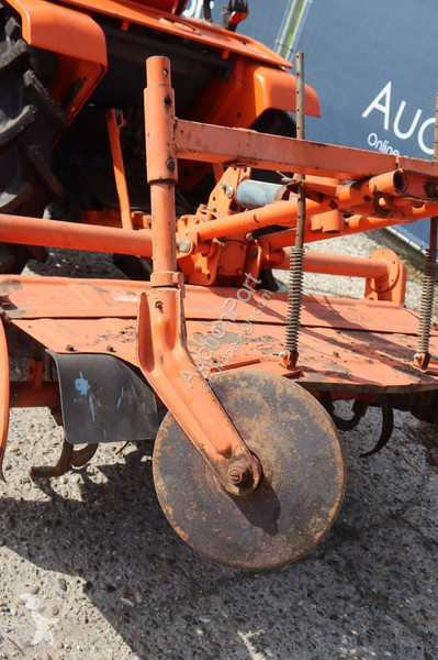 Tracteur agricole Kubota ZB1600
