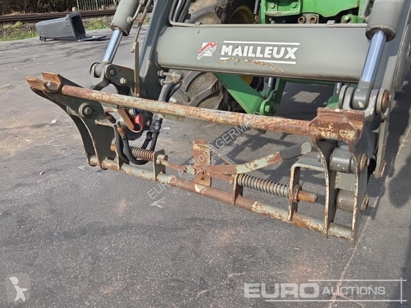 Ciągnik John Deere 6310