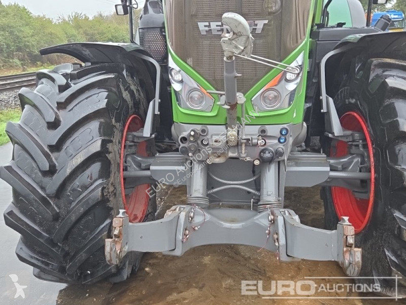 Tracteur agricole Fendt 828 VARIO PROFI PLUS