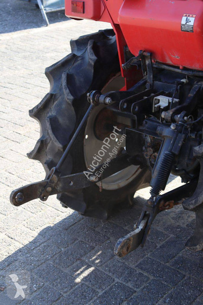 Tracteur agricole Mitsubishi MTZ20