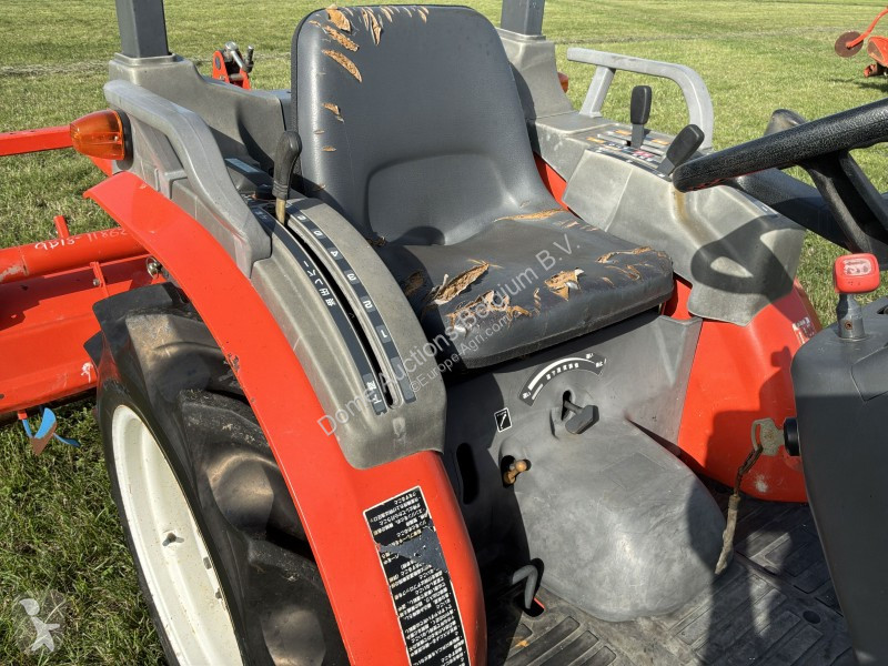 Tracteur agricole Kubota Granbia L GB18