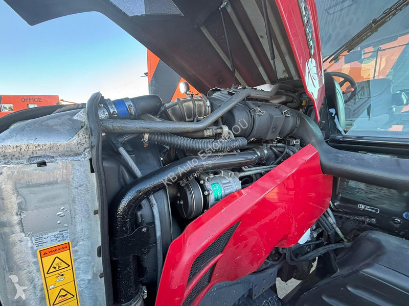 Zemědělský traktor Valtra D 4x4 50 km/h