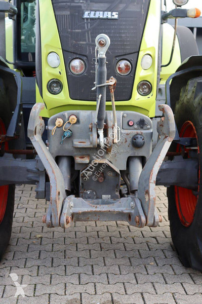 Zemědělský traktor Claas Axion 810
