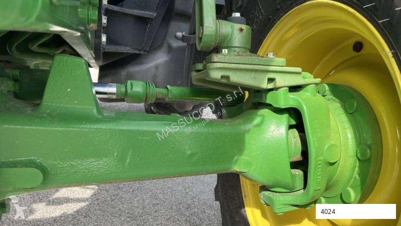 Tractor agrícola John Deere 6090MC 4X4