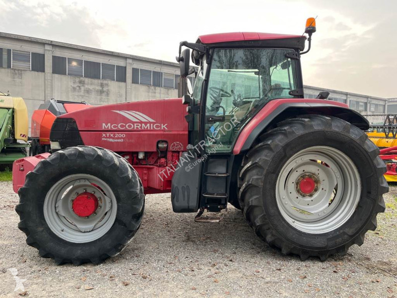 Tractor Mc Cormick