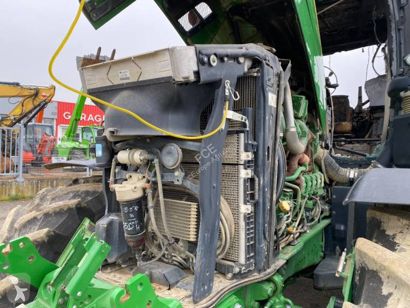 Tractor John Deere 6250 R / AutoPower endommagé
