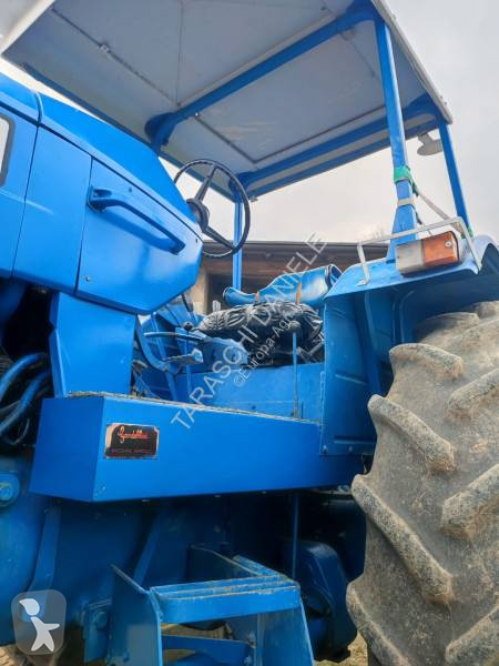 جرار زراعي Ford 8100 DT