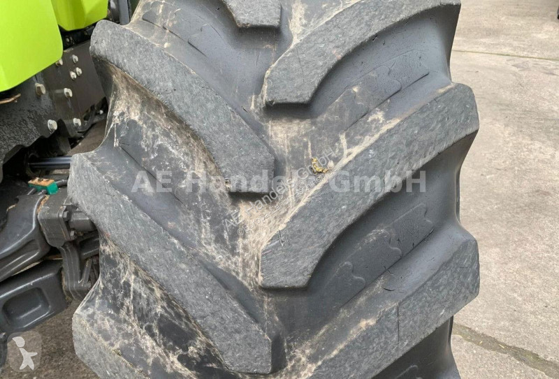 Tractor Claas Axion