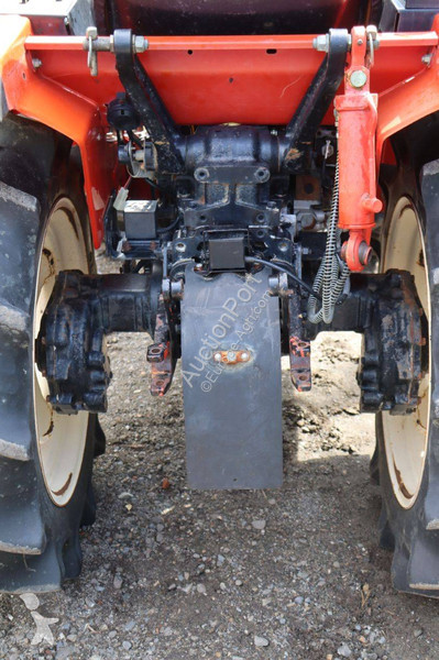 Tractor Yanmar F165D