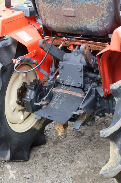 Tractor Yanmar Ke-3D