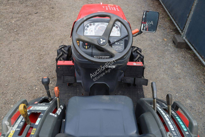 Tractor Mitsubishi GF150