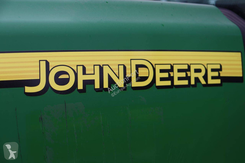Tractor John Deere 6120