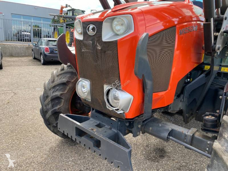 Lantbrukstraktor Kubota M105 GX-III + MX T410...