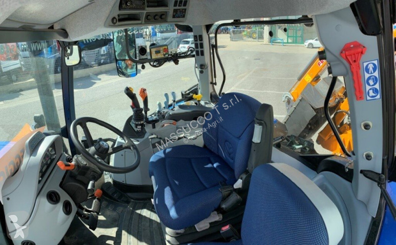 Trattore New Holland T6-165 - 4X4