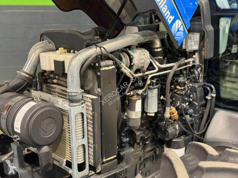 Tractor agrícola New Holland TD5050 Cabine AC 4RM