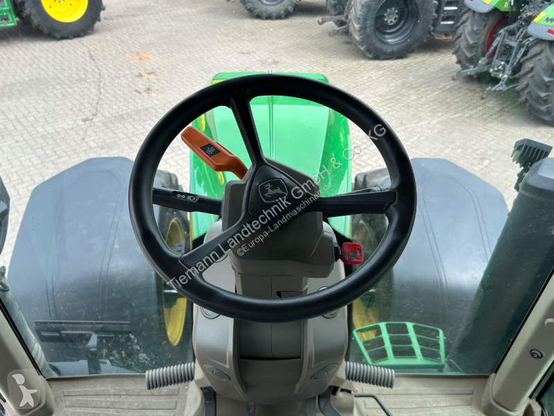Traktor John Deere 310