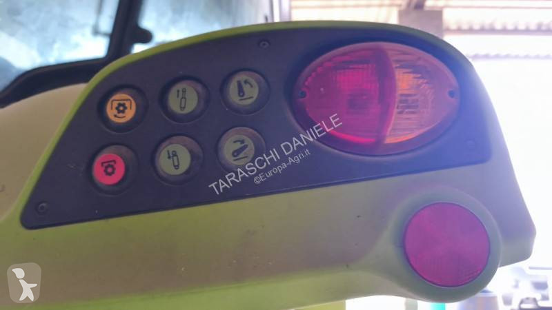 Trattore Claas Arion 440