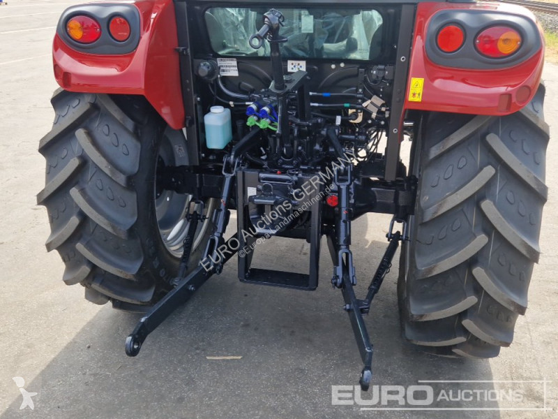 Tractor Case IH Farmhall 75A