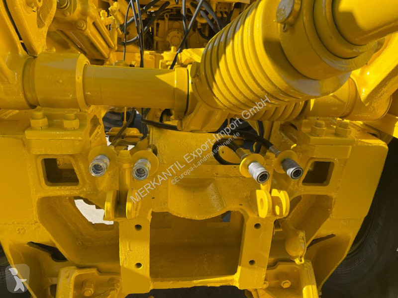 Landbrugstraktor   K700A V8