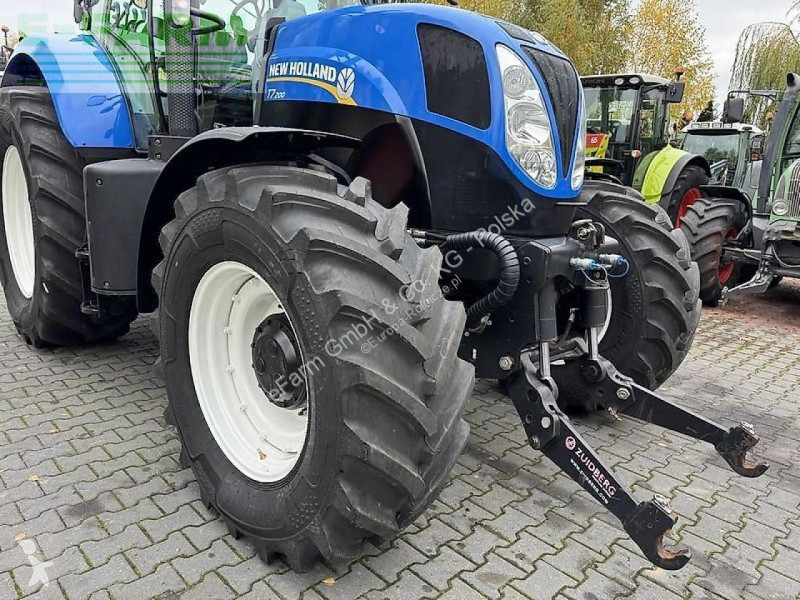 Traktor New Holland  t7.200 rangecommand