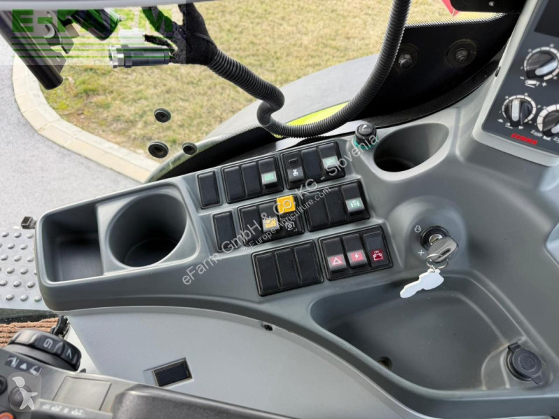 Landbrugstraktor Claas  AXION 830