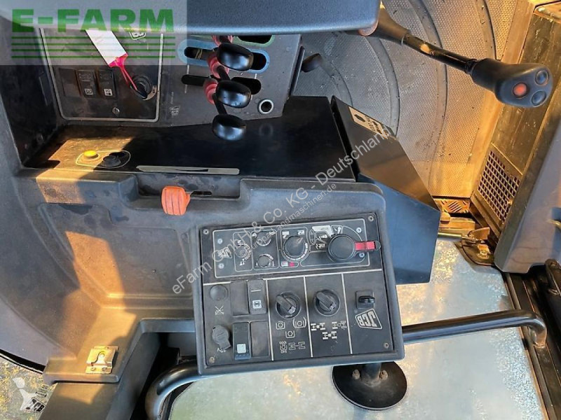 Lantbrukstraktor JCB  fastrac 3200