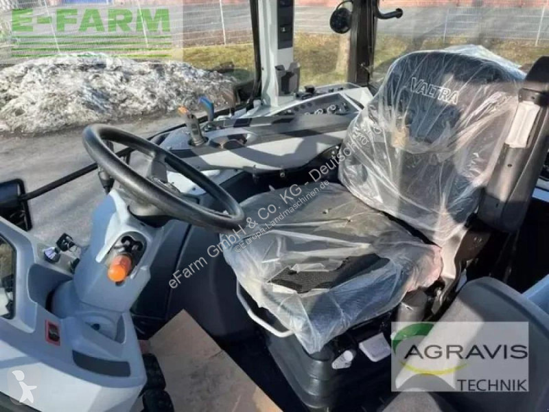Landbrugstraktor Valtra  g 135 a 1b9