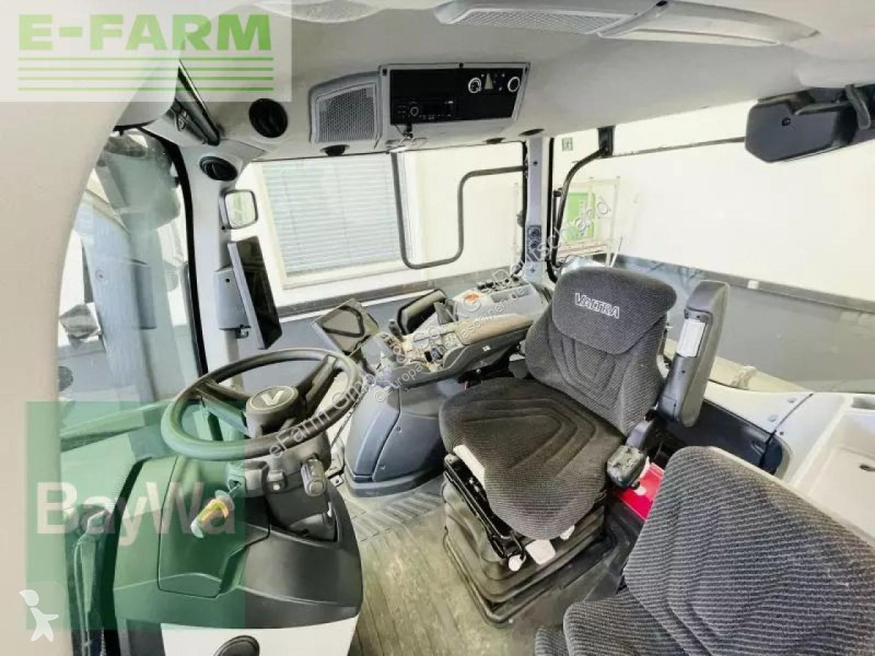 Landbrugstraktor Valtra  t215 versu