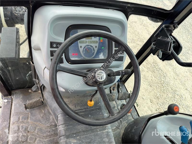 Tractor New Holland T4.95F