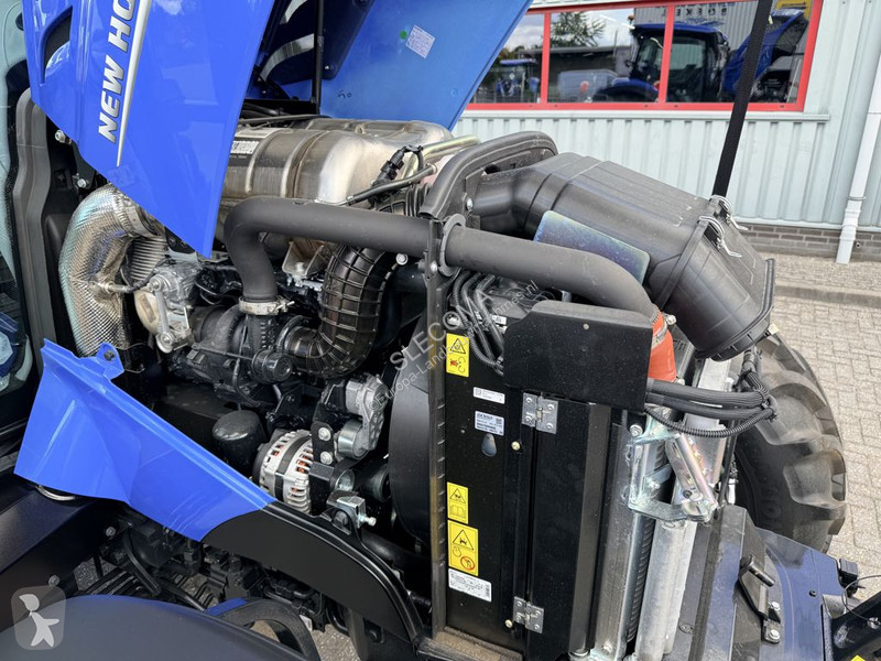 Traktor New Holland T5.140 AC Stage V