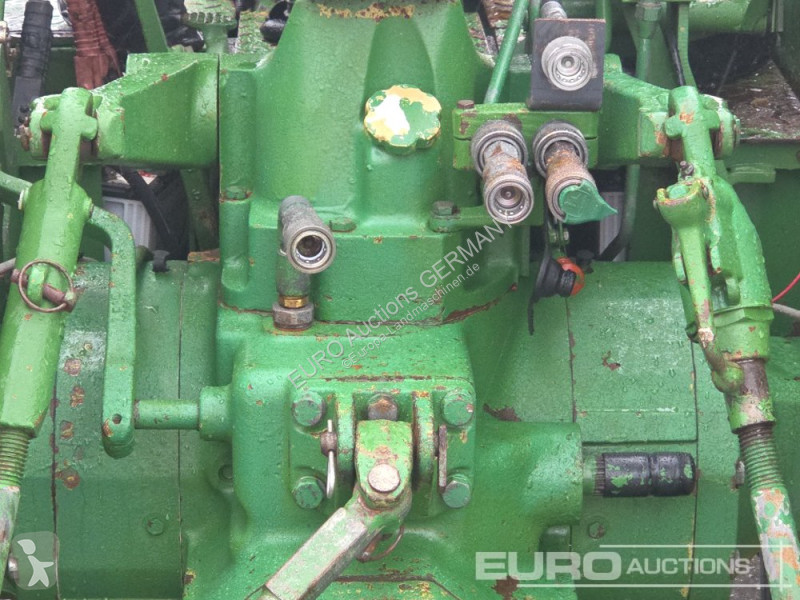 Сільськогосподарський трактор John Deere 3130