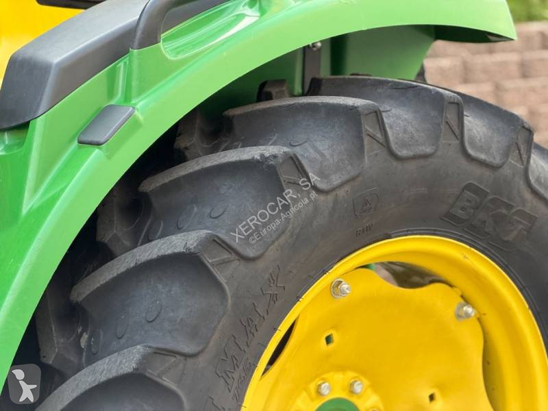 Lantbrukstraktor John Deere 4049 M 4RM