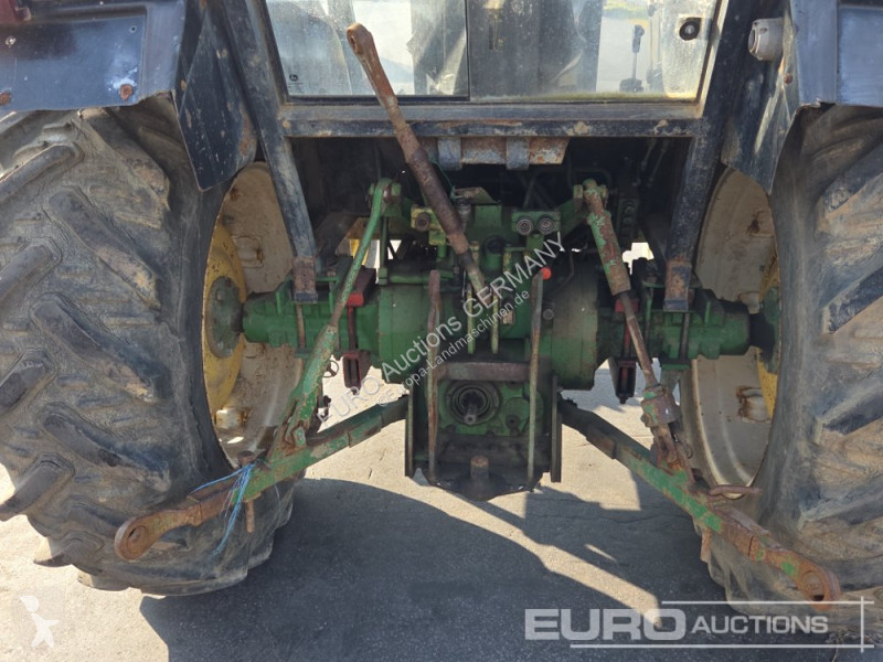 Lantbrukstraktor John Deere 2130