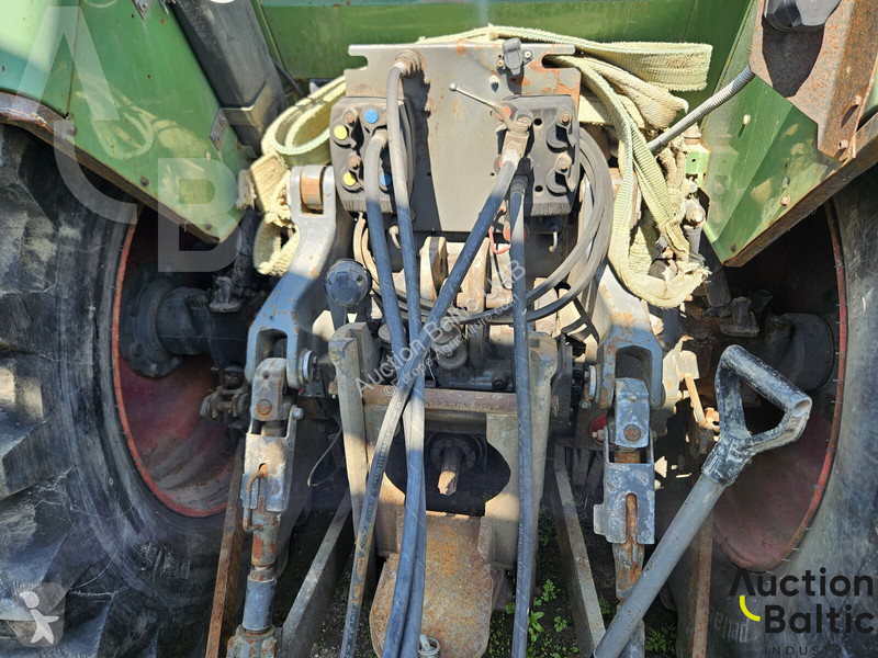 Lantbrukstraktor Fendt Favorit 716 Vario