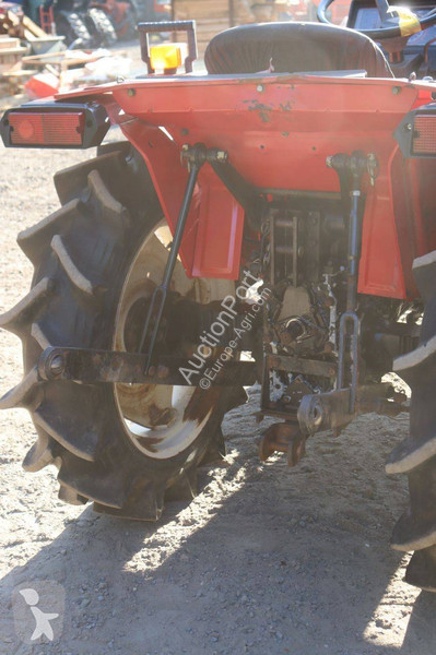 جرار زراعي Yanmar F18D