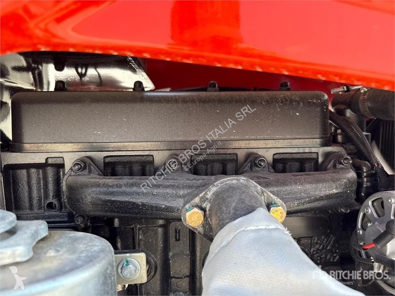 Сільськогосподарський трактор  TT604 4WD...