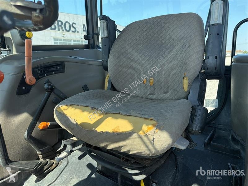 Сільськогосподарський трактор Case 105 JXU 4WD...