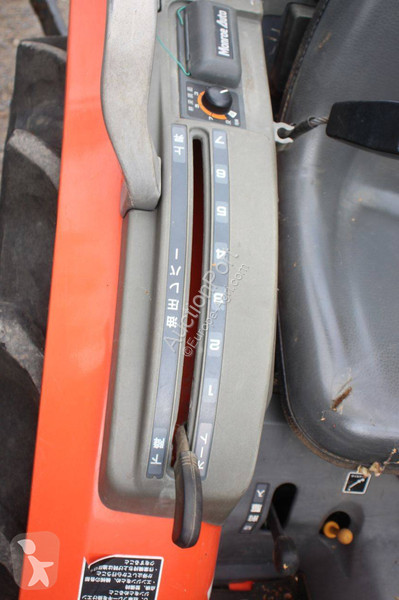 Сільськогосподарський трактор Kubota Granbia GB20