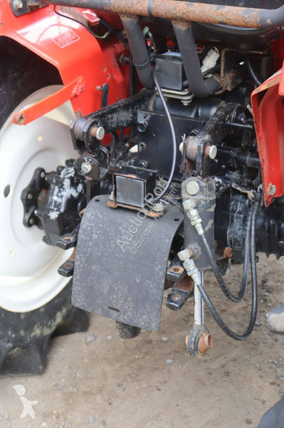 Mitsubishi MT15F tractor